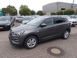 Grau Gebraucht 2019 Opel Grandland X Edition SUV | 12.800 € (Fairer Preis)