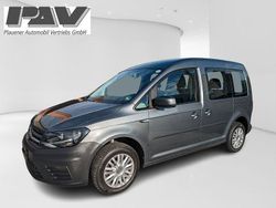 Grau Gebraucht 2017 VW Caddy Trendline Van / Kleinbus | 14.990 € (Etwas zu teuer)