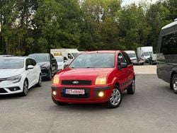 Rot Gebraucht 2010 Ford Fusion Style Kleinwagen | 1.699 € (Guter Preis)