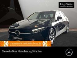 Schwarz Gebraucht 2023 Mercedes A180 Advanced Limousine | 25.490 € (Fairer Preis)