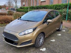 Braun Gebraucht 2014 Ford Fiesta Limousine | 4.600 € (Fairer Preis)