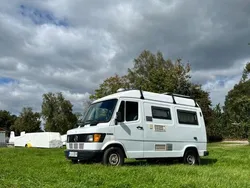 Weiß Gebraucht 1988 Mercedes T1 Van | 10.999 €