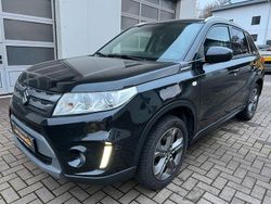 Schwarz Gebraucht 2015 Suzuki Vitara Comfort SUV | 13.490 € (Fairer Preis)
