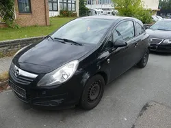 Schwarz Gebraucht 2010 Opel Corsa Kleinwagen | 1.890 € (Guter Preis)