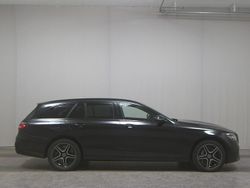 Schwarz Gebraucht 2022 Mercedes E300 AMG line Kombi | 25.980 € (Guter Preis)