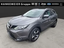 Grau Gebraucht 2017 Nissan Qashqai N-Connecta SUV | 14.990 € (Fairer Preis)