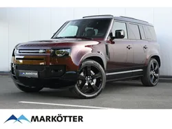 Rot Gebraucht 2024 Land Rover Defender SUV | 99.490 €