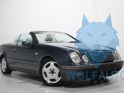 Blau Gebraucht 1998 Mercedes CLK320 Elegance Cabrio | 6.900 € (Teuer)
