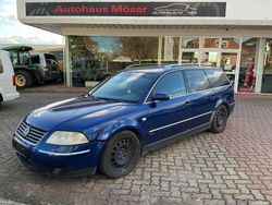 Blau Gebraucht 2002 VW Passat Kombi | 1.480 € (Guter Preis)