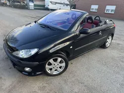 Schwarz Gebraucht 2002 Peugeot 206 CC Cabrio | 1.999 € (Fairer Preis)