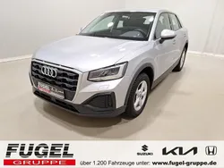 Silber Gebraucht 2023 Audi Q2 Comfort SUV | 21.998 € (Superpreis)
