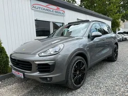 Grau Gebraucht 2016 Porsche Cayenne S Chrono SUV | 23.900 € (Etwas zu teuer)
