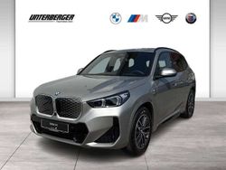 Spacesilber metallic Neu 2025 BMW iX1 M Sport SUV | 56.290 € (Fairer Preis)