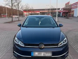 Blau Gebraucht 2017 VW Golf VII Edition Kombi | 14.500 € (Teuer)