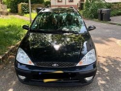 Schwarz Gebraucht 2004 Ford Focus Futura Kombi | 1.500 € (Fairer Preis)