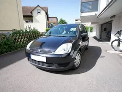 Blau Gebraucht 2002 Ford Fiesta Ambiente Kleinwagen | 1.200 € (Guter Preis)