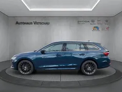 Lavablau (blau) Gebraucht 2023 Skoda Octavia Style Kombi | 29.990 € (Fairer Preis)