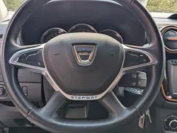 Weiß Gebraucht 2018 Dacia Lodgy Stepway Van / Kleinbus | 6.500 € (Superpreis)