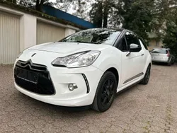 Weiss banquise + schwarz Gebraucht 2013 Citroën DS3 Chic Kleinwagen | 4.490 € (Fairer Preis)