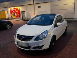Weiß Gebraucht 2010 Opel Corsa Coupé | 1.850 € (Fairer Preis)