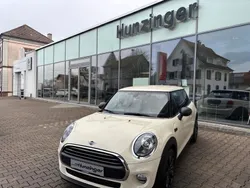 Weiß Gebraucht 2018 Mini ONE Kleinwagen | 13.980 € (Fairer Preis)