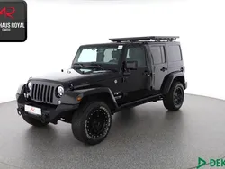 Schwarz Gebraucht 2018 Jeep Wrangler Sahara SUV | 41.880 € (Teuer)