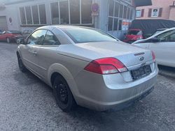 Gebraucht 2010 Ford Focus Cabriolet Titanium Cabrio | 1.995 €