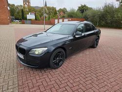Blau Gebraucht 2010 BMW 730 M Sport Limousine | 9.000 € (Fairer Preis)