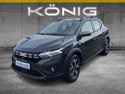 Grau Gebraucht 2023 Dacia Sandero Expression Kleinwagen | 18.800 € (Fairer Preis)