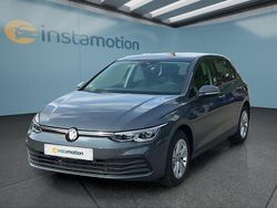 Grau Gebraucht 2024 VW Golf VIII Kleinwagen | 25.449 € (Fairer Preis)