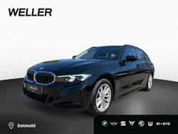 Schwarz (schwarz) Gebraucht 2023 BMW 318 Comfort Edition Kombi | 27.990 € (Guter Preis)