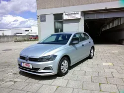 Reflexsilber Gebraucht 2018 VW Polo Trendline Kleinwagen | 6.450 € (Guter Preis)