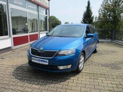 Blau Gebraucht 2015 Skoda Rapid Ambition Kombi | 7.750 € (Fairer Preis)