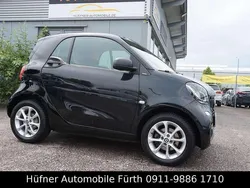 Schwarz Gebraucht 2019 Smart ForTwo Coupé Kleinwagen | 14.444 € (Fairer Preis)