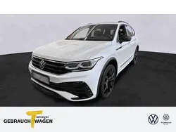 Weiß Gebraucht 2022 VW Tiguan Allspace R-line SUV | 40.440 € (Fairer Preis)