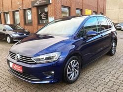 Blau Gebraucht 2017 VW Golf Sportsvan Sound Van / Kleinbus | 13.880 € (Fairer Preis)
