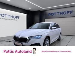 Weiss Gebraucht 2023 Skoda Octavia Style Kombi | 24.337 € (Superpreis)