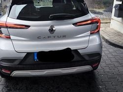 Grau Gebraucht 2022 Renault Captur Business SUV | 14.199 € (Guter Preis)