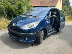 Blau Gebraucht 2005 Peugeot 1007 Kleinwagen | 1.800 € (Fairer Preis)