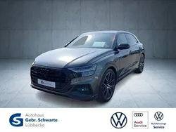 Grau Gebraucht 2022 Audi Q8 Competition SUV | 69.590 € (Etwas zu teuer)