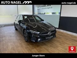 Schwarz Gebraucht 2023 Mercedes A200 Progressive Kleinwagen | 30.486 € (Etwas zu teuer)