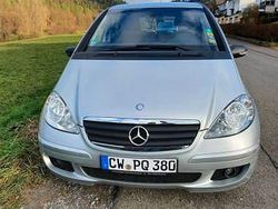 Grau Gebraucht 2005 Mercedes A180 Classic Limousine | 2.500 € (Fairer Preis)