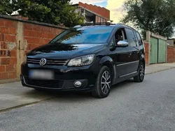 Schwarz Gebraucht 2012 VW Touran Highline Van / Kleinbus | 8.399 € (Teuer)