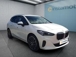 Weiß Gebraucht 2024 BMW 218 Active Tourer Van / Kleinbus | 26.199 € (Guter Preis)