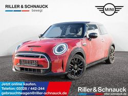 Rot Gebraucht 2022 Mini Cooper SE Kleinwagen | 15.950 € (Guter Preis)