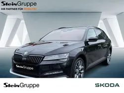 Schwarz magic perleffekt Gebraucht 2024 Skoda Superb Kombi | 46.489 € (Guter Preis)