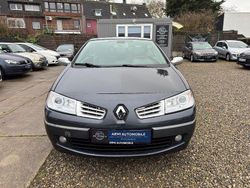 Schwarz Gebraucht 2007 Renault Mégane Cabriolet Dynamique Cabrio | 3.990 € (Teuer)
