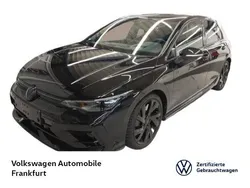Schwarz Gebraucht 2024 VW Golf VIII Black Edition Limousine | 69.850 €