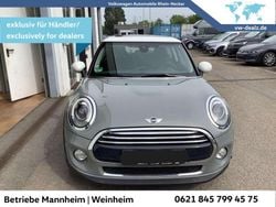 Moonwalk grey metallic Gebraucht 2017 Mini Cooper Kleinwagen | 15.299 € (Superpreis)