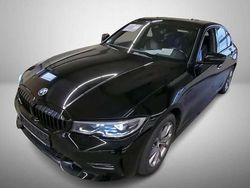 Schwarz Gebraucht 2020 BMW 330e Sport Line Limousine | 25.999 € (Fairer Preis)